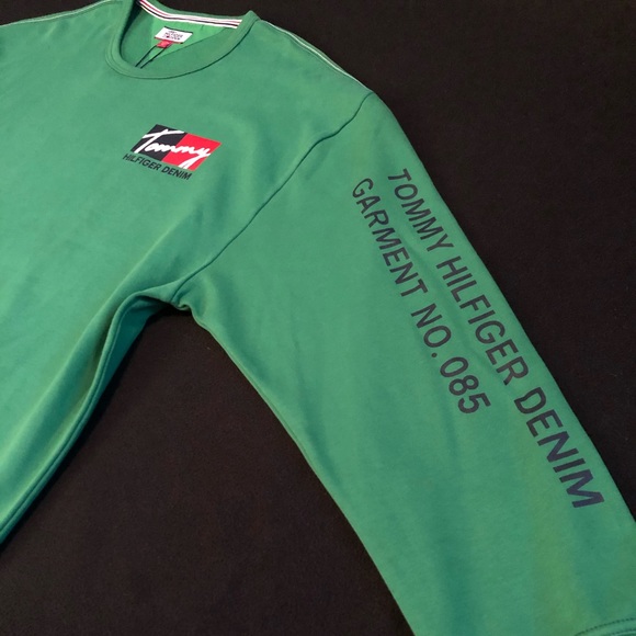 Tommy Hilfiger Sweater - Picture 2 of 5